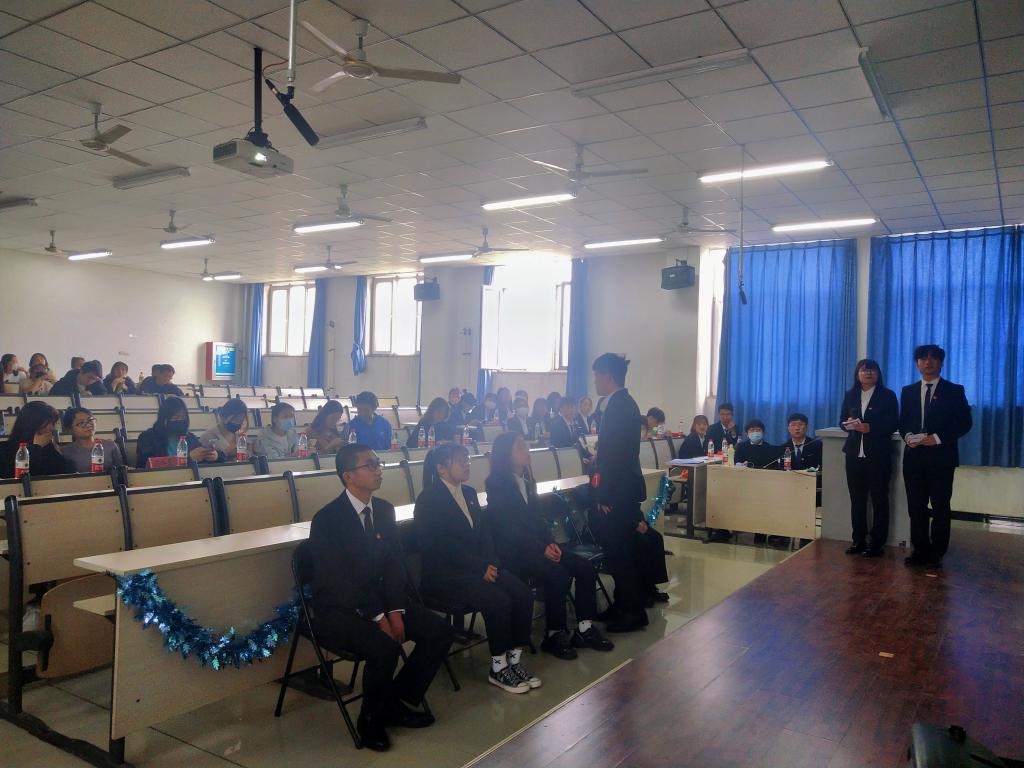 明确党员团员在营造积极学风中的重要作